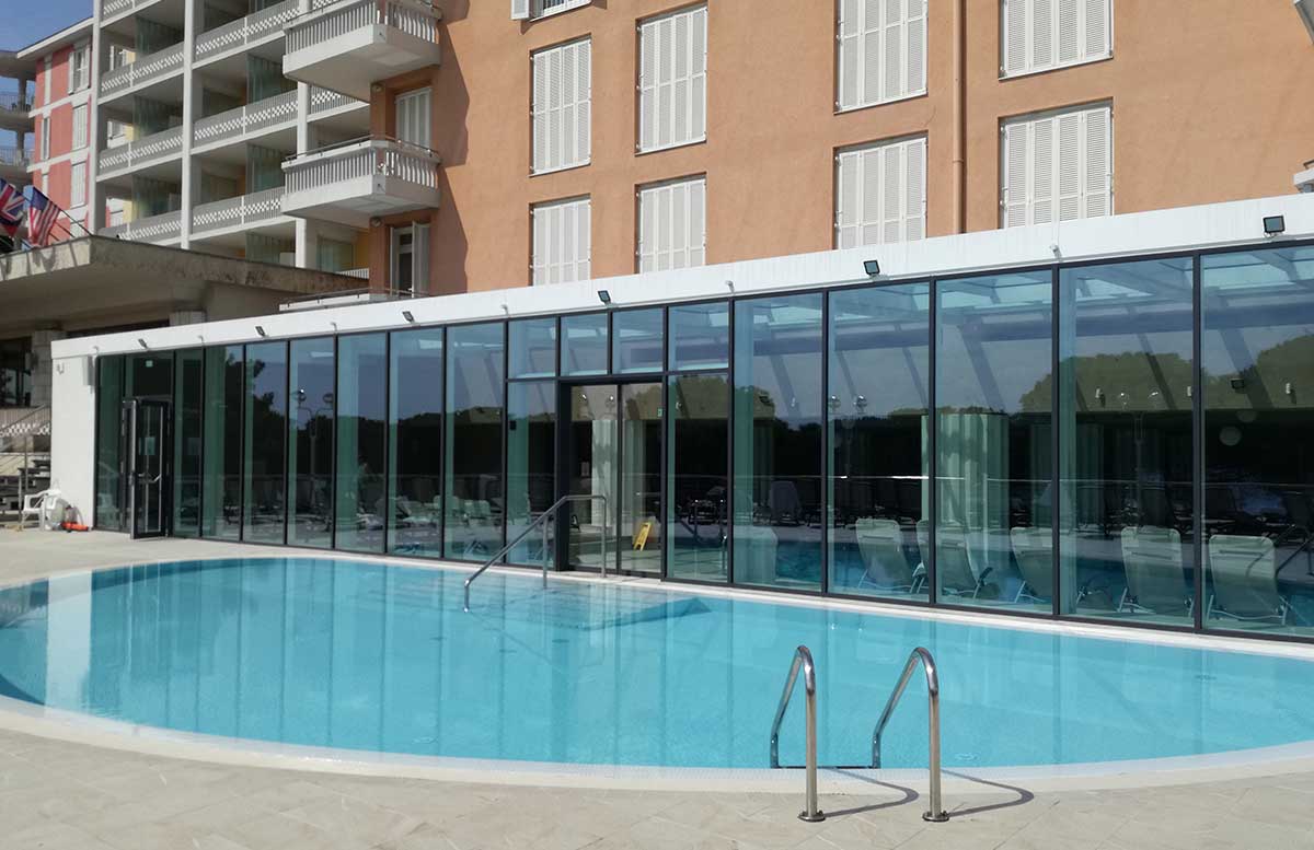 LIFECLASS-Portoroz-Hotel-Slovenia-outdoor-pool