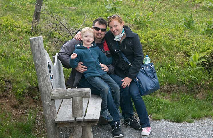 Ausflug-zum-Familien-Erlebnispark-am-Geisterberg-in-St.-Johann-familienbild