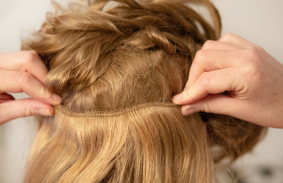 Der Traum von langen Haaren mit Clip-in Extensions haarteile länge einsetzen