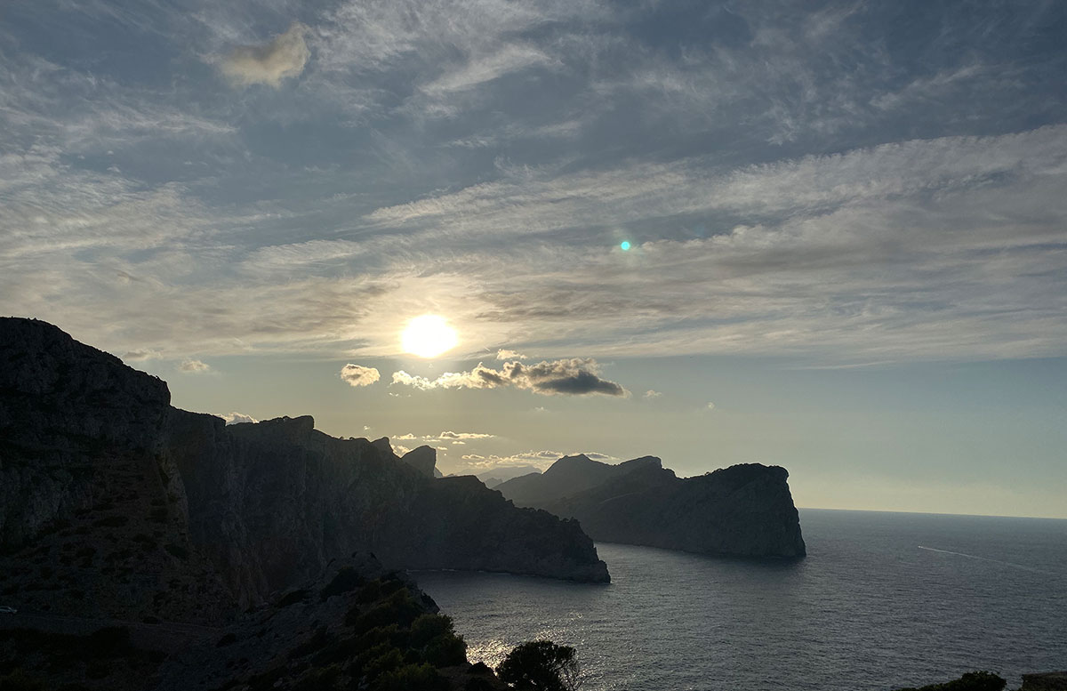 Der-goldene-Herbst-in-Mallorca-Ausflug-zum-Cap-Formentor-sonnenuntergang