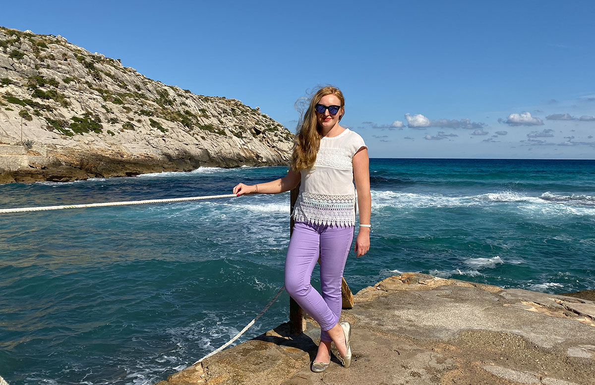 Der-goldene-Herbst-in-Mallorca-vicky-outfit