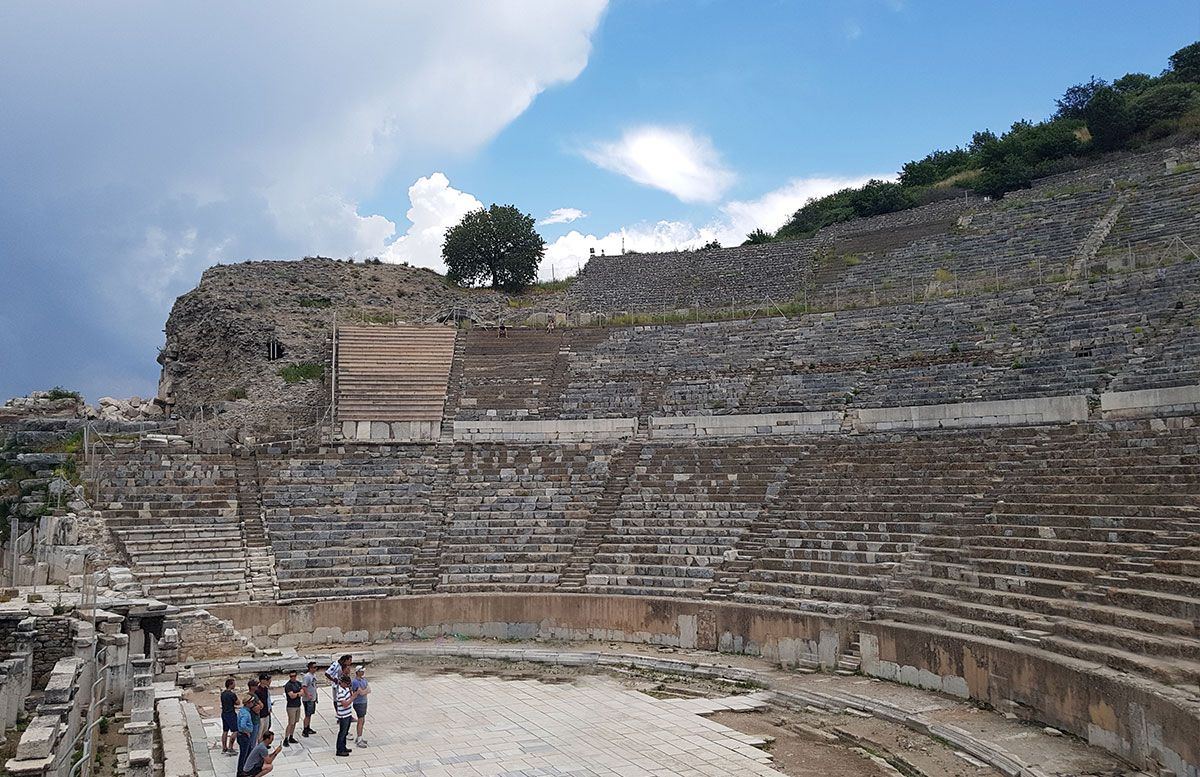 Die Ruinen von Ephesos antike theater