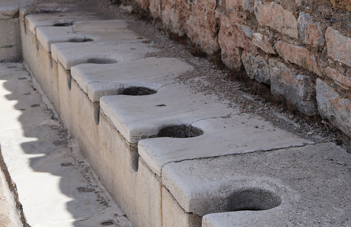 Die Ruinen von Ephesos vicky ausgrabungsstätte toiletten