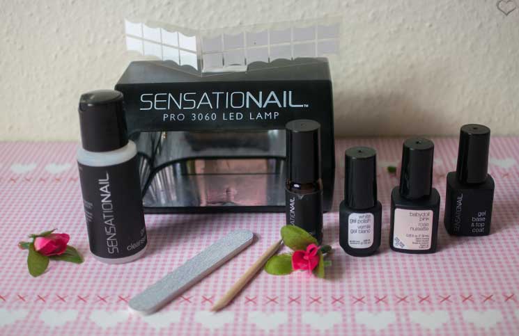 French-Manicure-mit-Sensationail-Gel-Nagellack-inhalt-starter-kit