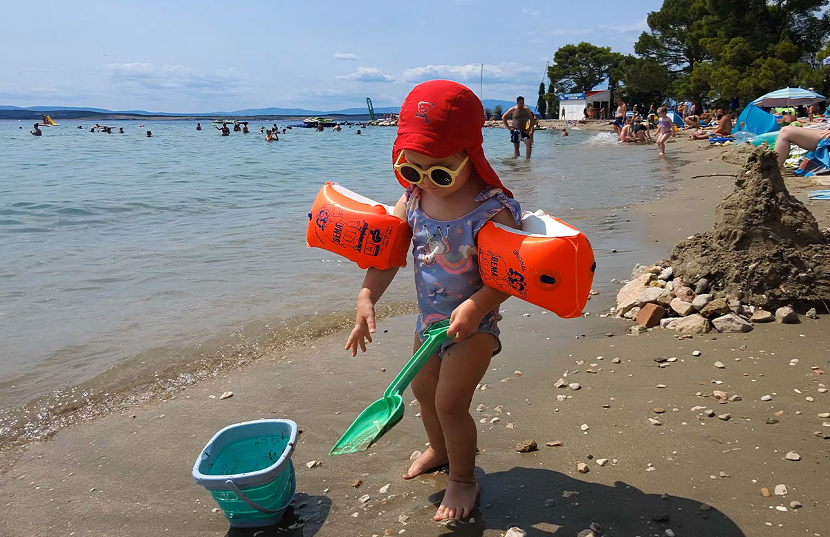 Kvarner-Palace-in-Crikvenica-Kroatien-sandspielzeug