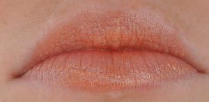 Lippenfarbe-bronze