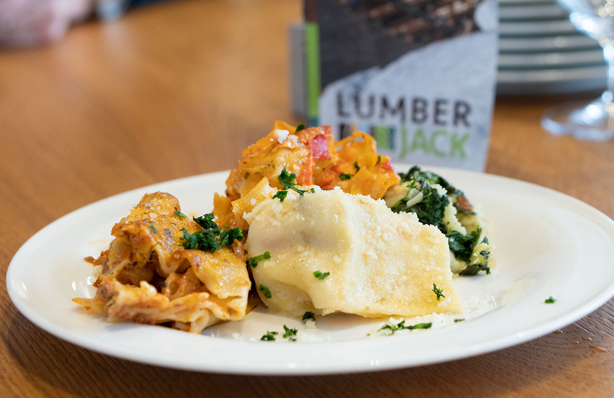 Lumberjack---Ski-Amade-Familien-Bio-Restaurant--lasagne