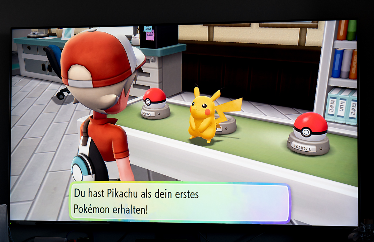 Nintendo Switch Pokemon: Let’s Go, Pikachu mit Pokeball lenny mit spiel station