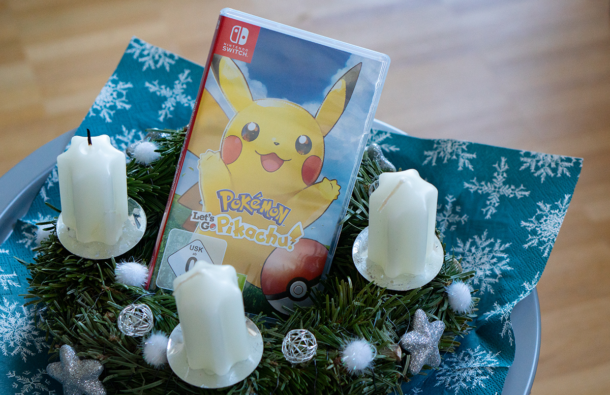 Nintendo Switch Pokemon: Let’s Go, Pikachu mit Pokeball 