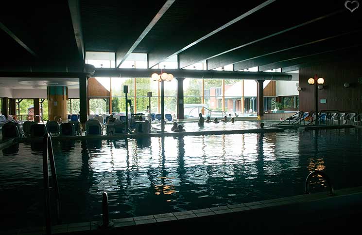 Golf-und-Wellness-in-Bük-indoor-pool-hotel-Danubius-Health-Spa-Resort