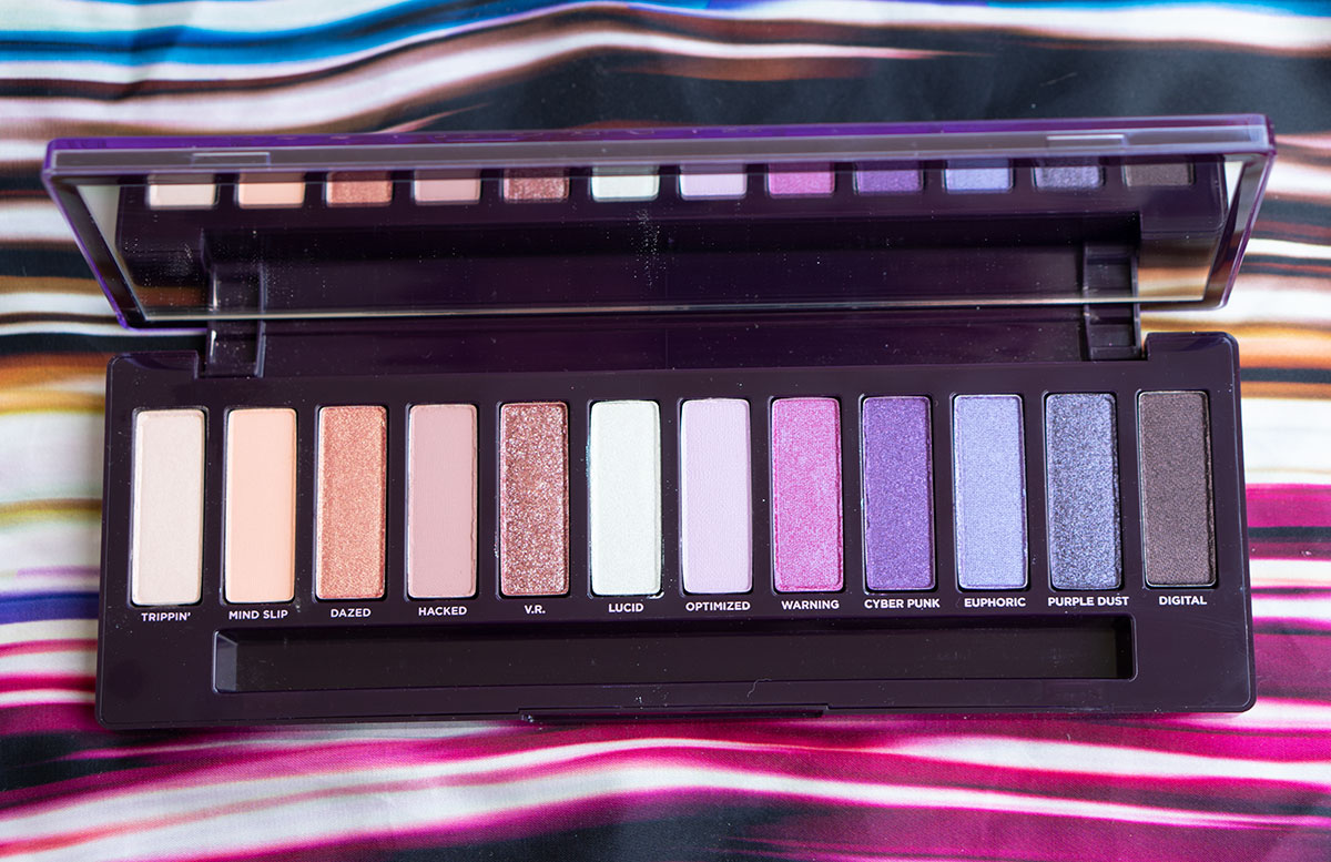 Urban-Decay-NAKED-Ultraviolet-Eyeshadow-Palette-alle-farben