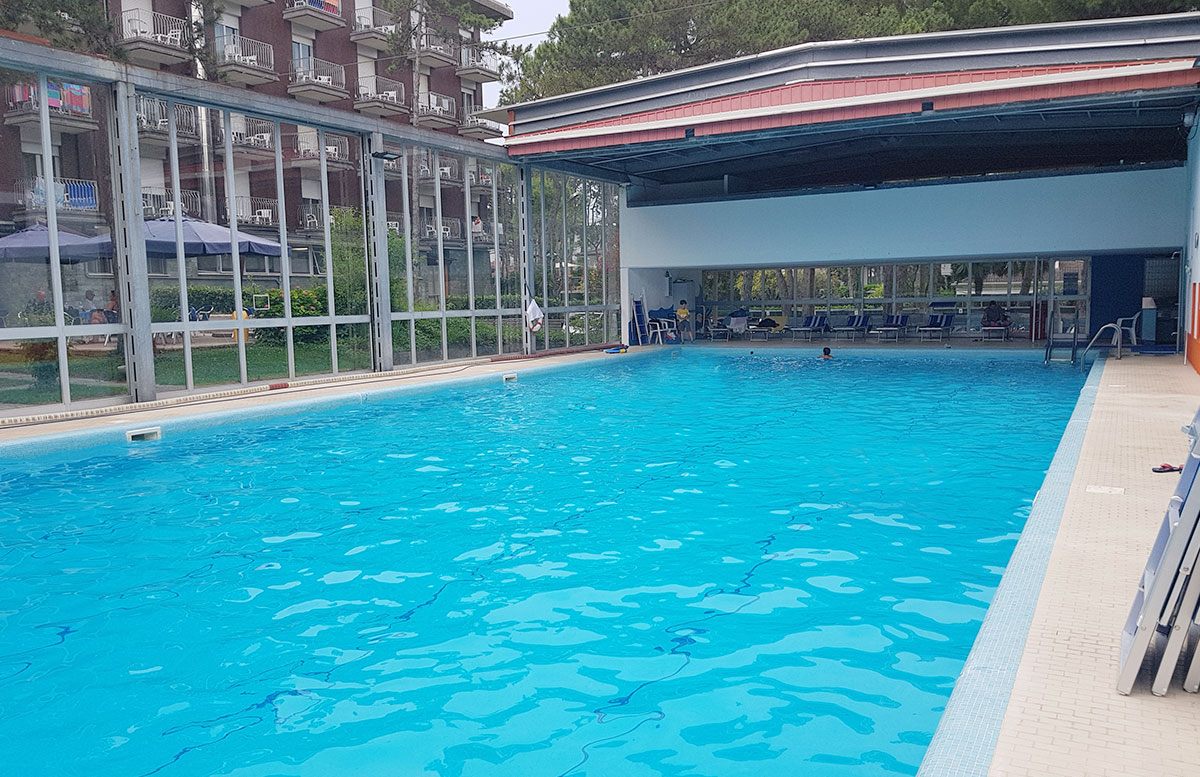 Urlaub-in-Lignano-Hotel-Meridianus-pool
